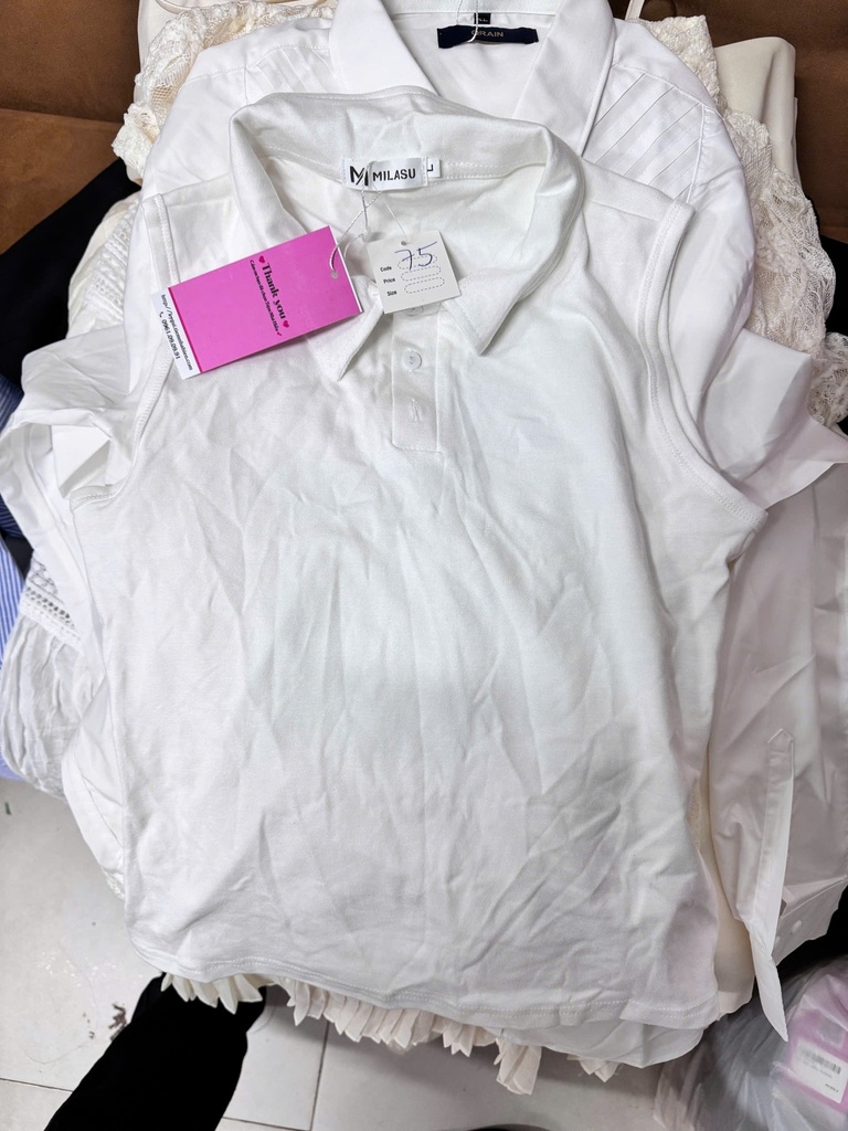 ÁO SƠMI TRẮNG DÁNG RỘNG THUY