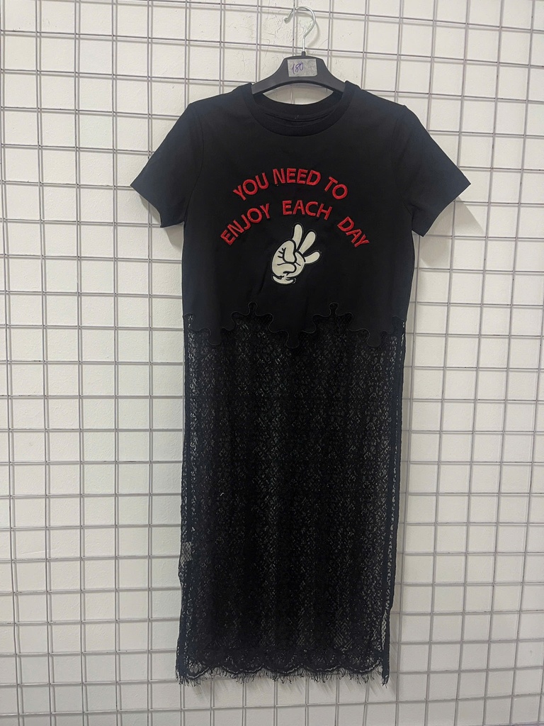 VÁY ĐEN XUÔNG REN