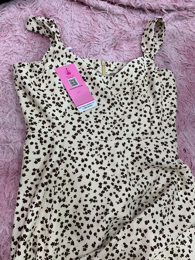 VÁY 2 DÂY TRẮNG KEM HOA NHÍ T.LINH