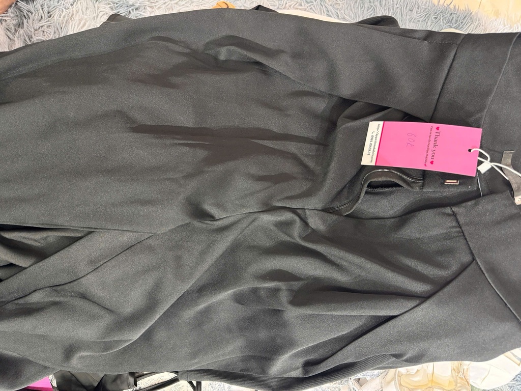 QUẦN ÂU SUÔNG ĐEN YEN