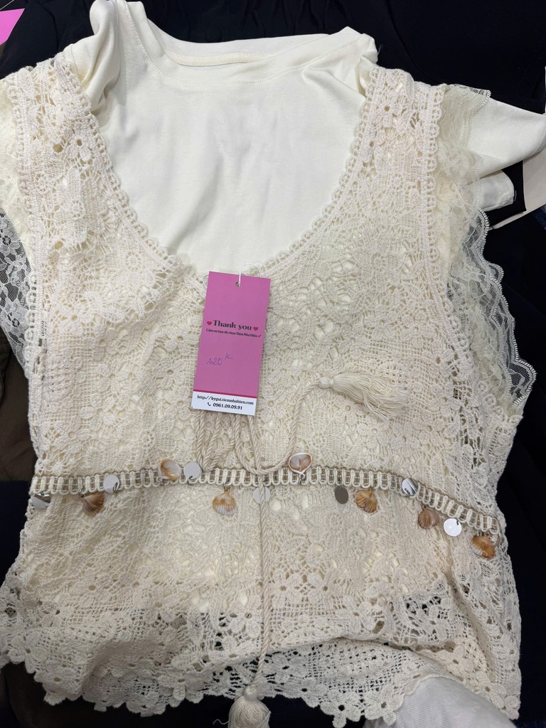 ÁO TRẮNG SÁT NÁCH LƯỚI THAO