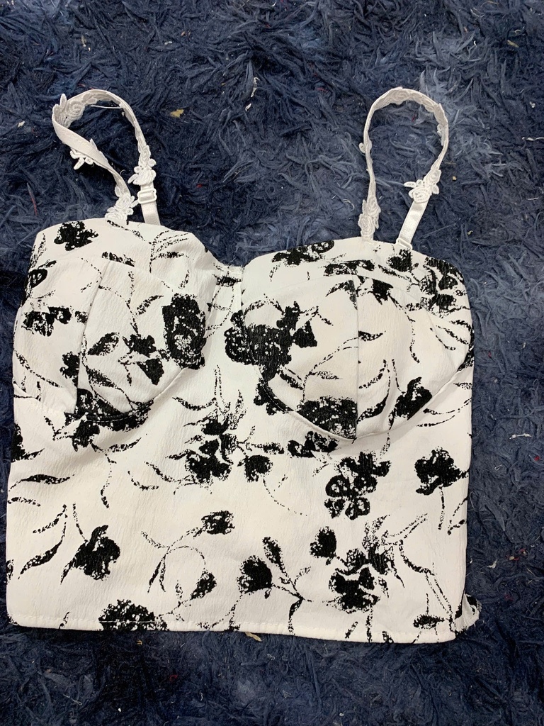 ÁO 2 DÂY TRẮNG CÓ MÚT NGỰC NTKOANH