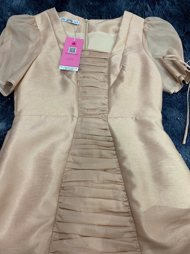 VÁY KEM TIỂU THƯ NGAN