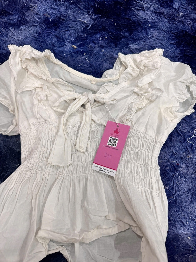 ÁO TRẮNG ĐIỆU ANH