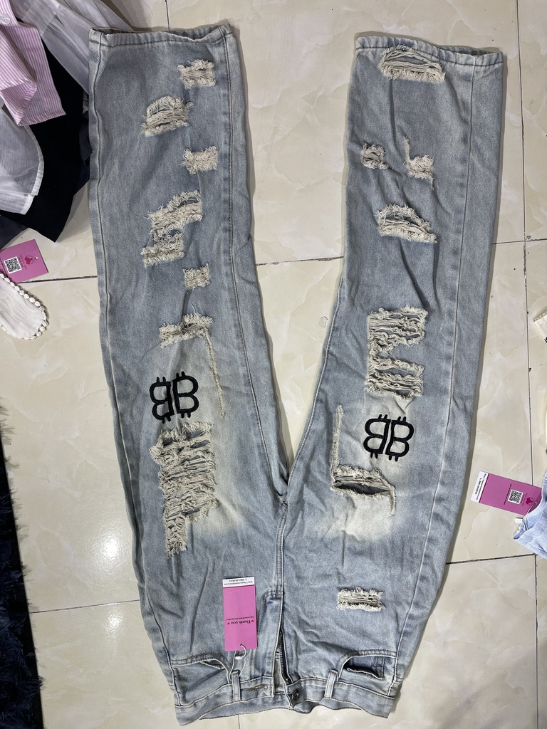 QUẦN BÒ XANH RÁCH TIEN