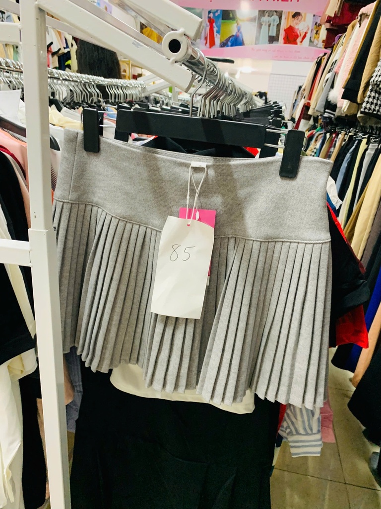 CV XÁM CẠP TO XẾP LY THUY