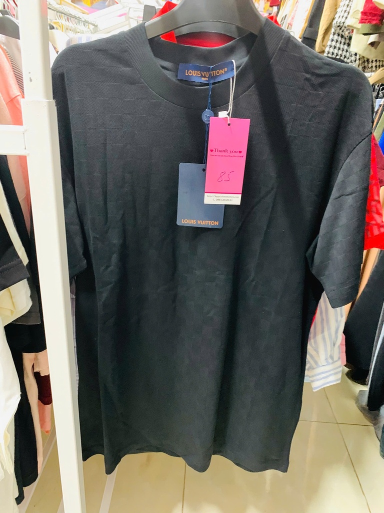 ÁO PHÔNG ĐEN KẺ Ô CHÌM LV THUY