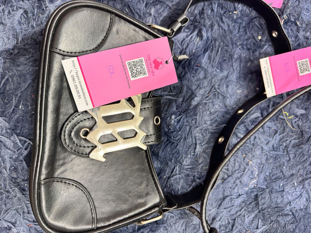 TÚI XÁCH ĐEN DIEU