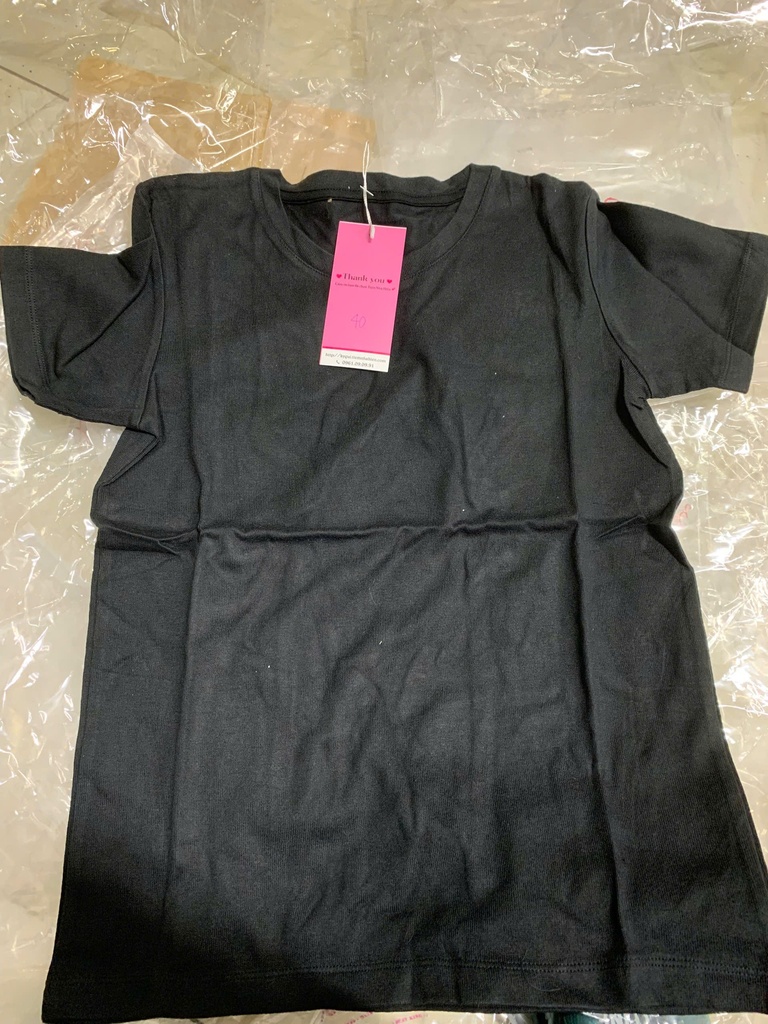 ÁO PHÔNG ĐEN CỔ TRÒN XUAN