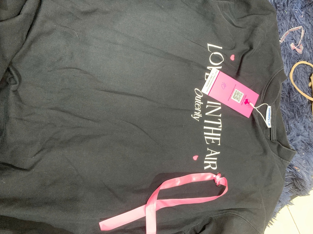 ÁO PHÔNG ĐEN NƠ HỒNG NNMINH