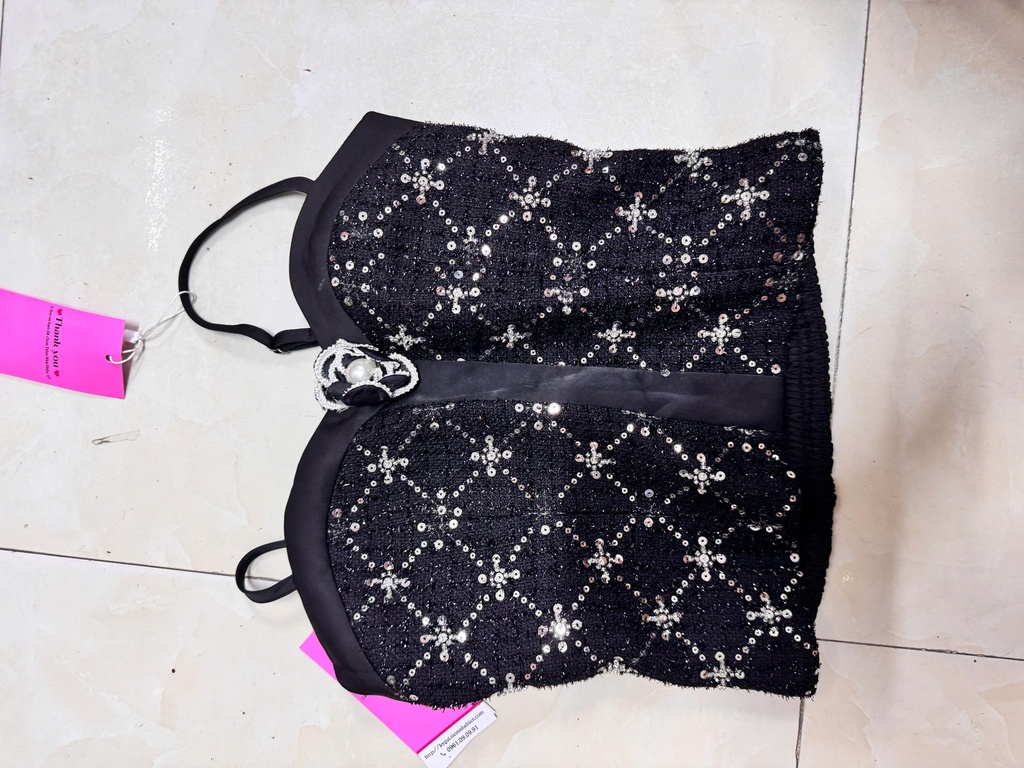 ÁO 2 DÂY ĐÍNH ĐÁ ĐEN NTKOANH