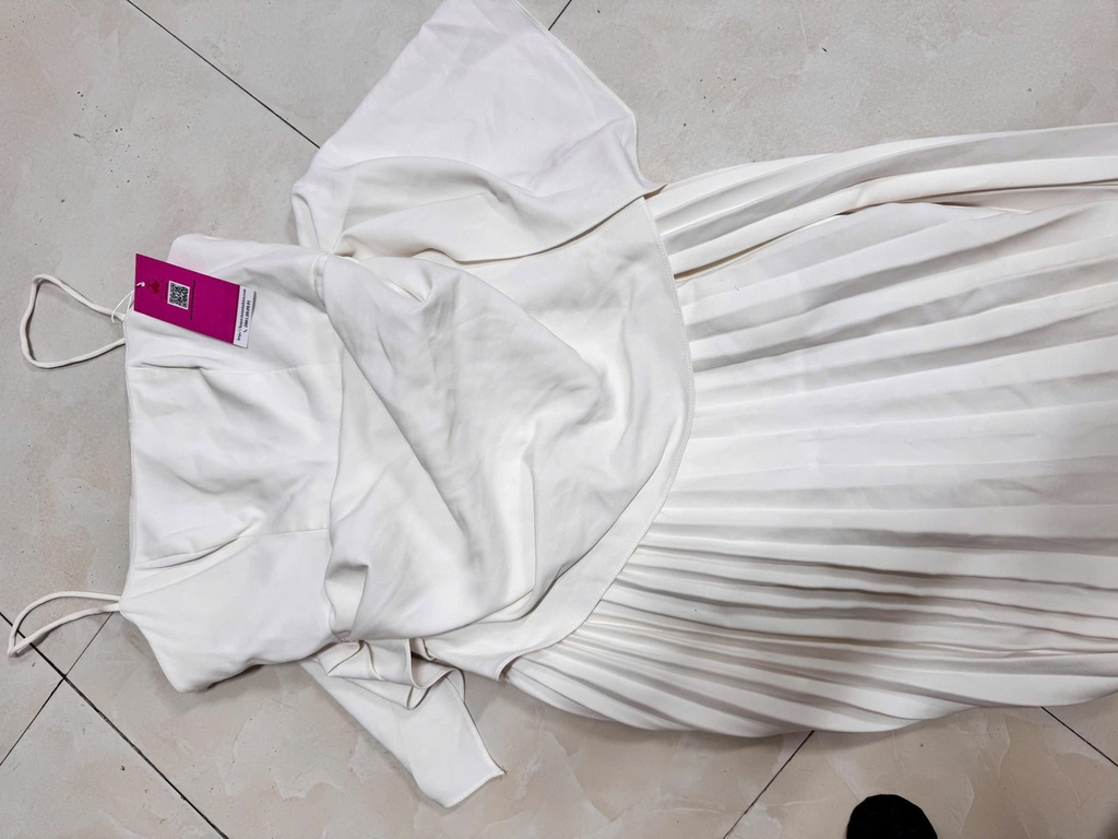 VÁY 2 DÂY TRẮNG NTKOANH