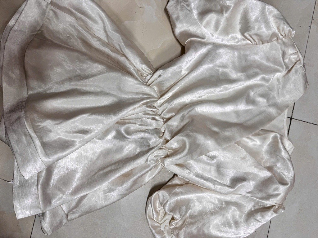 ÁO LỤA CỔ TIM NTKOANH