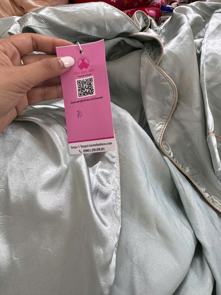 BỘ NGỦ LỤA XANH DP