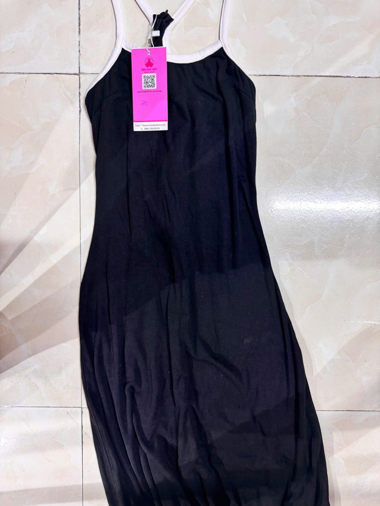 VÁY LIỀN ĐEN DÂY TRẮNG DTPTHAO