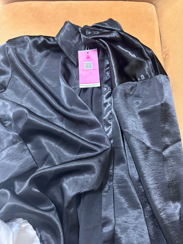 ÁO SƠMI ĐEN HTTHAO