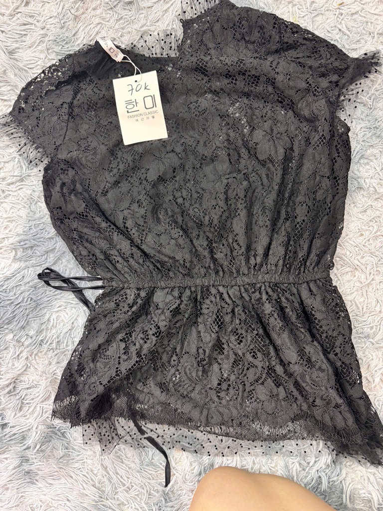 ÁO REN ĐEN BUỘC EO TTTHUY