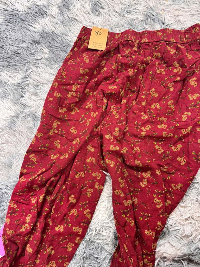 QUẦN ĐỎ HOA TTTHUY