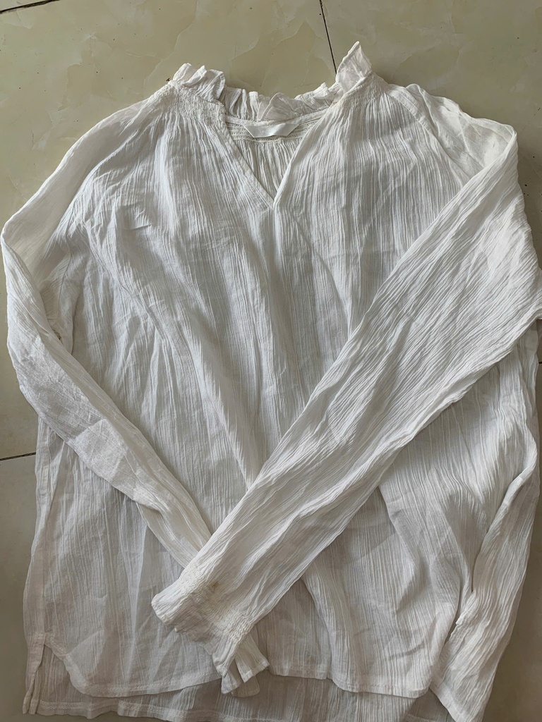 ÁO SƠMI TRẮNG ĐŨI NTLINH