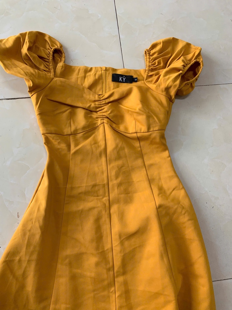 VÁY VÀNG MÚT NGỰC NTLINH