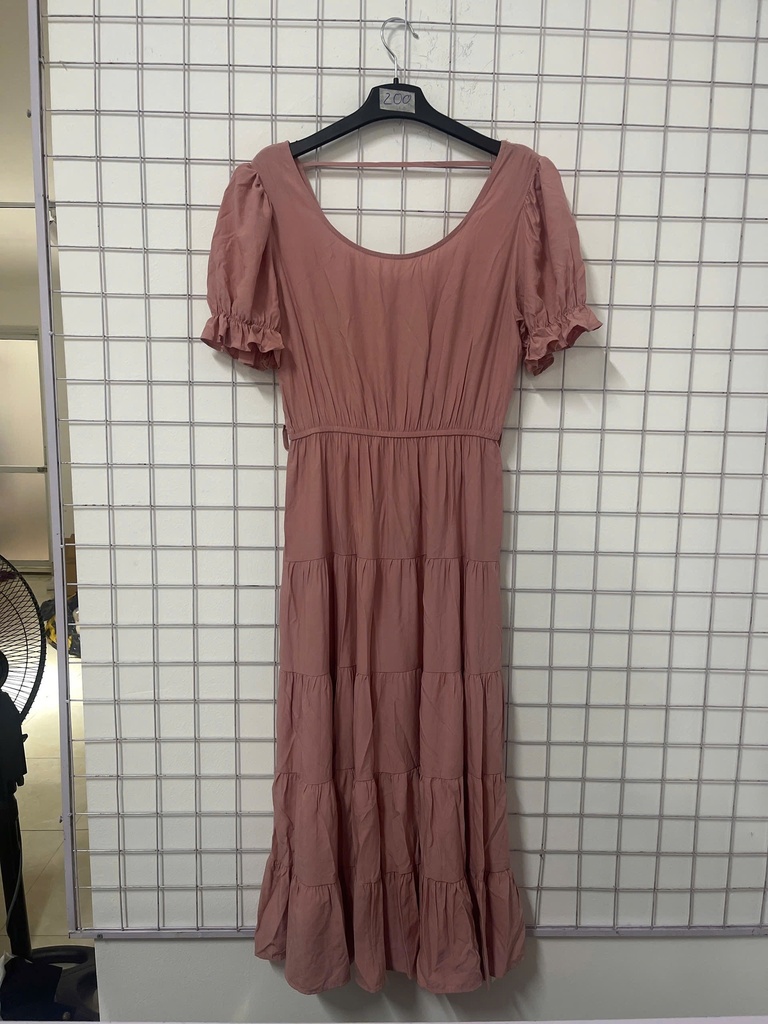 váy hồng cổ tròn tay bồng