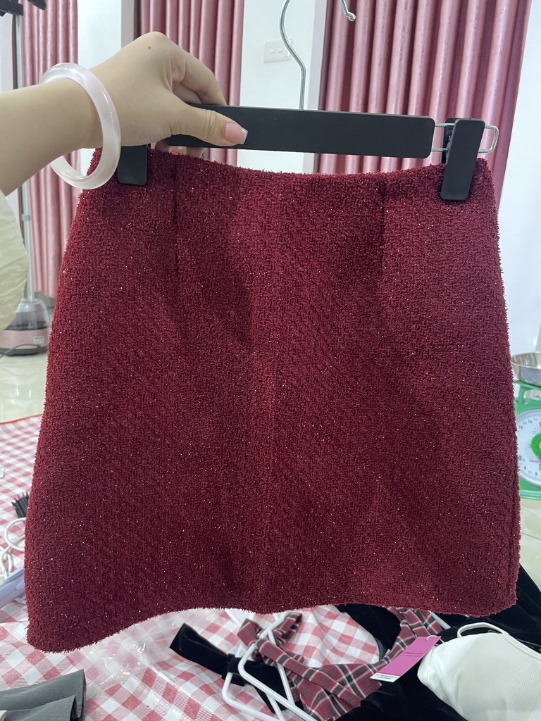 cv dạ đỏ kim tuyến 