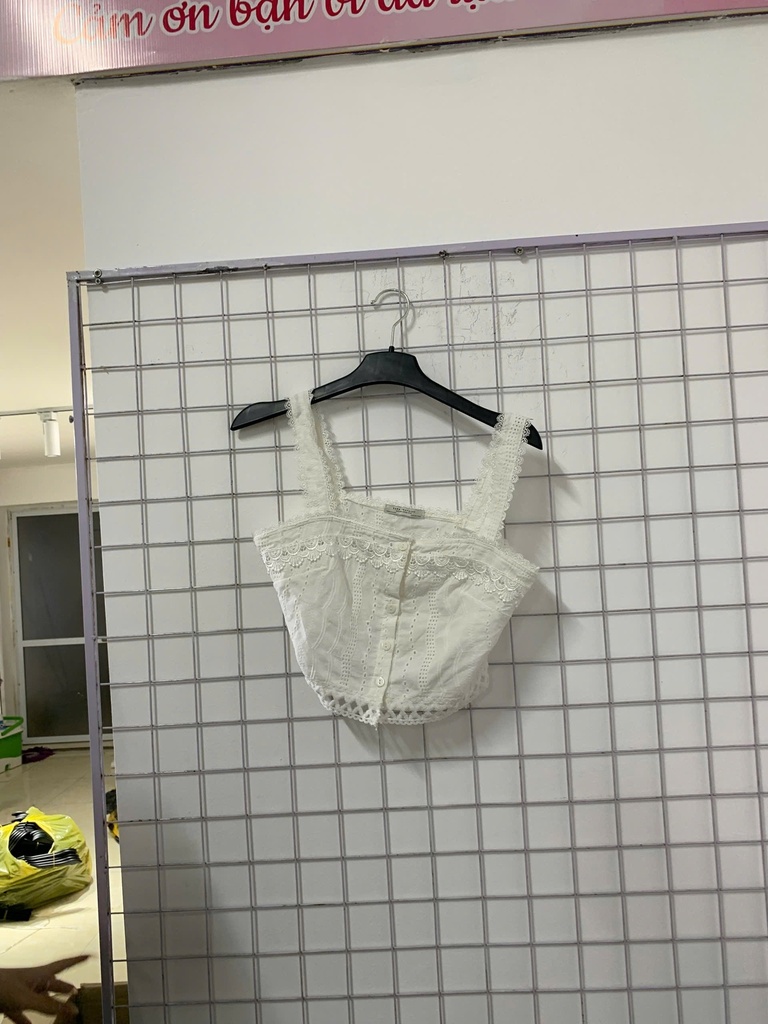 áo crt trắng 2 dây ren