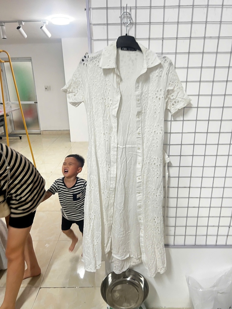 VÁY REN TRẮNG