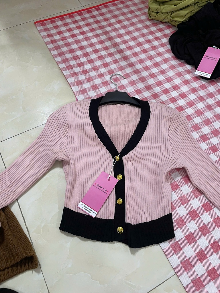 áo len hồng crt dài tay