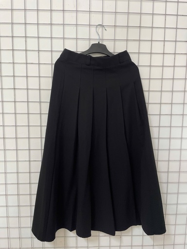 cv đen dài chữ A