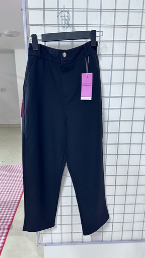 quần vải đen cúc vàng