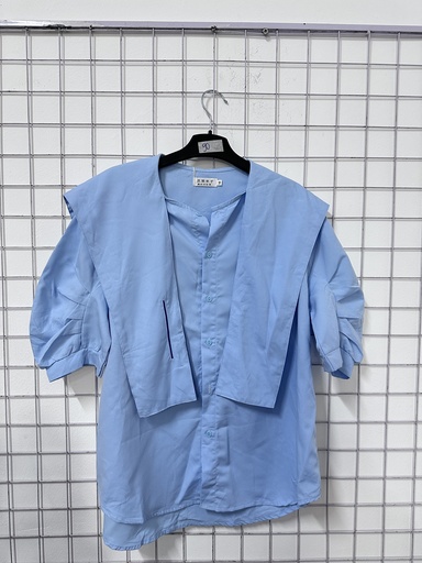 áo sơmi xanh trơn cổ phối