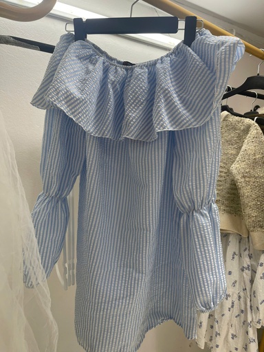 áo trễ vai xanh kẻ trắng tay dài 