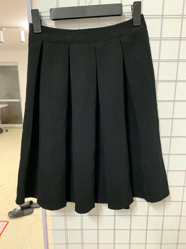 cv xếp ly dài đen