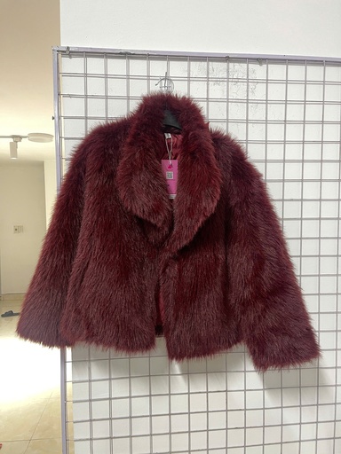 áo khoác lông đỏ 