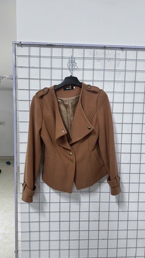 áo khoác nâu