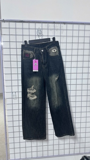 quần bò đen rách