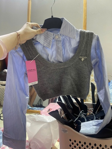 áo sơ mi crt kèm gile len xám 