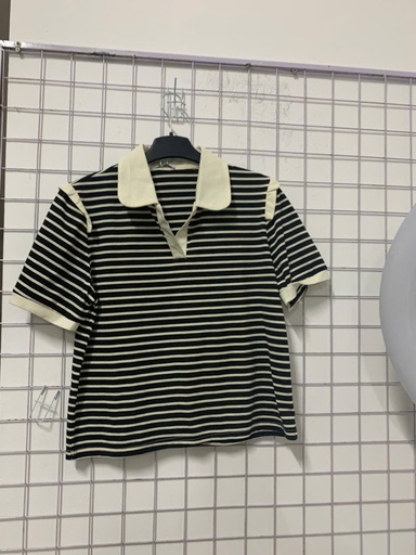 áo phông kẻ có cổ