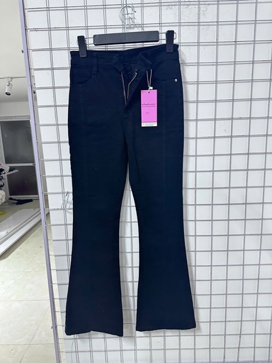 quần dài đen loe