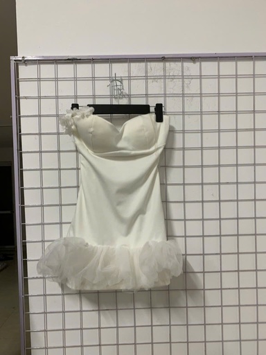 váy trắng 2 dây voan