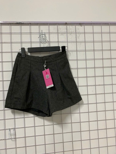 quần sooc dạ xám 