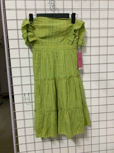 VÁY XANH CỔ VUÔNG