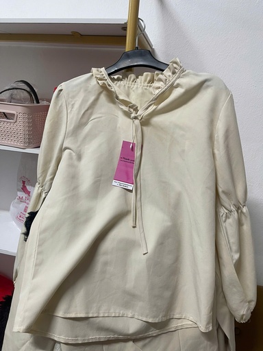 áo somi be tay nhúm 