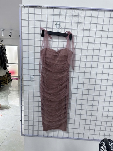 váy hồng 2 dây buộc