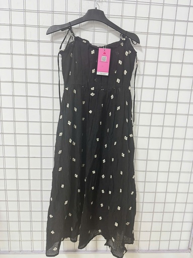 váy 2 dây den hoa trắng