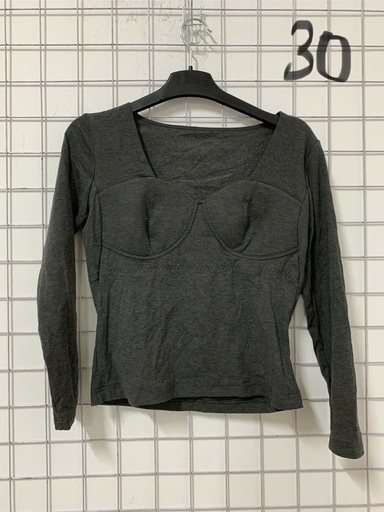 ÁO THUN XÁM CỔ VUÔNG