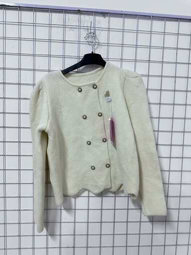 áo len trắng cúc ngọc