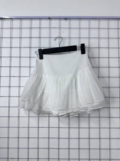 cv trắng voan xoè