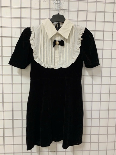 VÁY NHUNG ĐEN CỔ SƠMI MAI